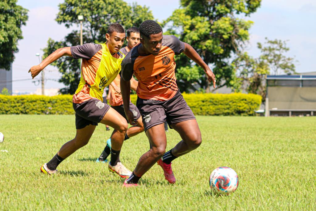 Sub-20 se prepara para jogo-treino contra Rio Branco no Limeirão